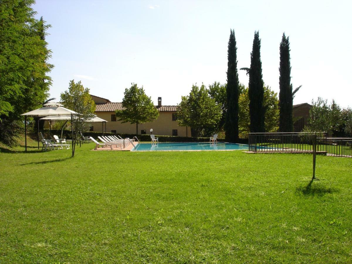 Appartamenti Avanella A 150 Mt Dalla Piscina 150 Mt From Swimming Pool Certaldo Exterior photo